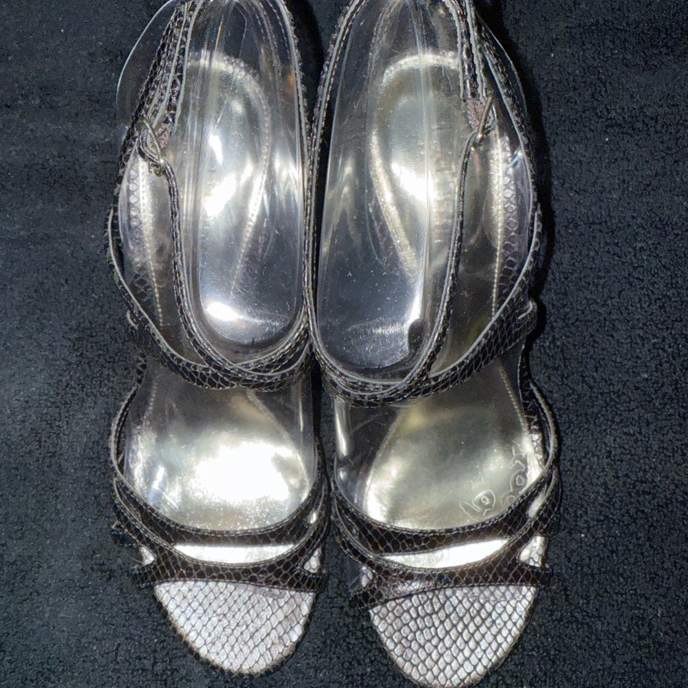 NWOT Ralph Lauren Brown Strappy Women's Sandals